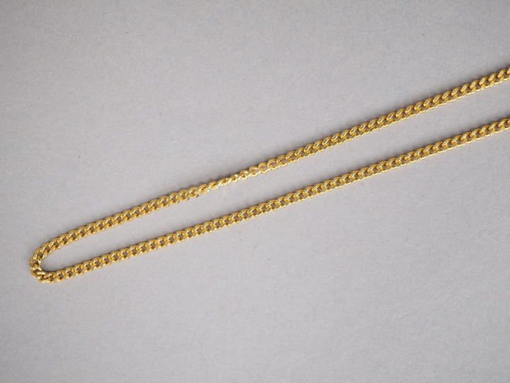 Chaine en or jaune. Long. 72 cm Poids. 11,81 g