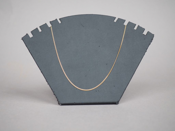 Chaine en or jaune. Long.45 cm Poids. 2,68 g