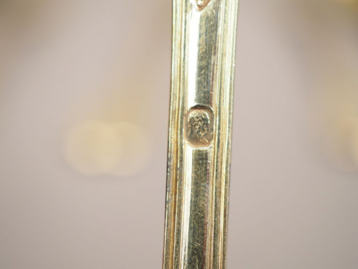 Suite de six couverts à entremet en vermeil, poinçon Vieillard, modèle