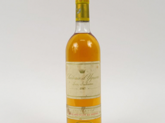Vente aux enchères 1 BOUTEILLE CHÂTEAU D'YQUEM 1er CCS SAUTERNES - 1987 - BG