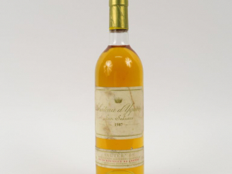 Vente aux enchères 1 BOUTEILLE CHÂTEAU D'YQUEM 1er CCS SAUTERNES - 1987 - BG