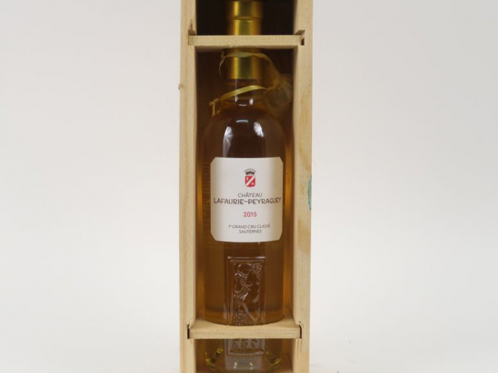 1 DEMIE BOUTEILLE CHÂTEAU LAFAURIE PEYRAGUEY 1er CC SAUTERNES - 2015 -