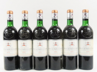 Vente aux enchères 6 BOUTEILLES CHÂTEAU PAPE CLEMENT GCC GRAVES - 1973 - 3 BG/3 LB