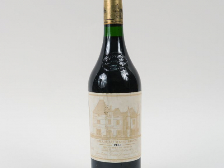 1 BOUTEILLE CHÂTEAU HAUT BRION 1er GCC GRAVES - 1988 - EF