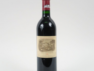 Vente aux enchères 1 BOUTEILLE CHÂTEAU LAFITE ROTHSCHILD 1er GCC PAUILLAC - 1988
