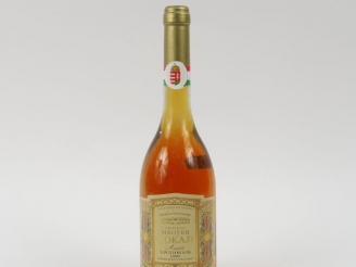 Vente aux enchères 1 BOUTEILLE TOKAJI CHÂTEAU MEGYER 3 POTTUNYOS - 1999