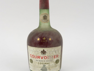 Vente aux enchères 1 VIEILLE BOUTEILLE COGNAC COURVOISIER