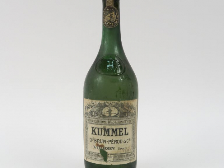 1 BOUTEILLE KUMMEL BRUN PEROD