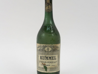 Vente aux enchères 1 BOUTEILLE KUMMEL BRUN PEROD