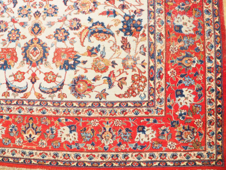 Grans tapis persan.  (Usures)