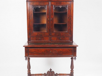 Vente aux enchères Bureau bibliothèque Napoléon III en acajou et placage d’acajou, ouvran