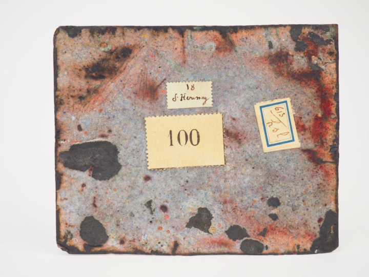 	Plaque en émail peint polychrome représentant le Mariage mystique de 