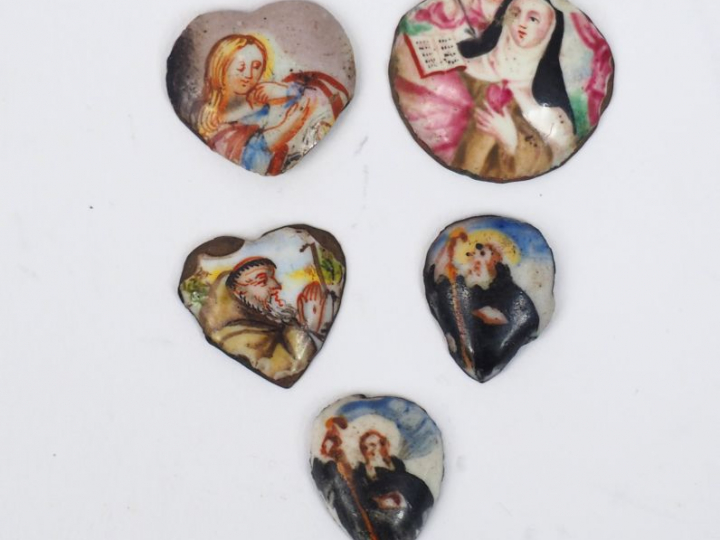 	Lot de 15 petites plaques en émail peint polychrome. XVIIème - XVIIIè