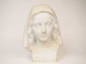 Vente aux enchères 	F. MICHELET « Portrait de Rosa Mystica » Sculpture en marbre blanc de