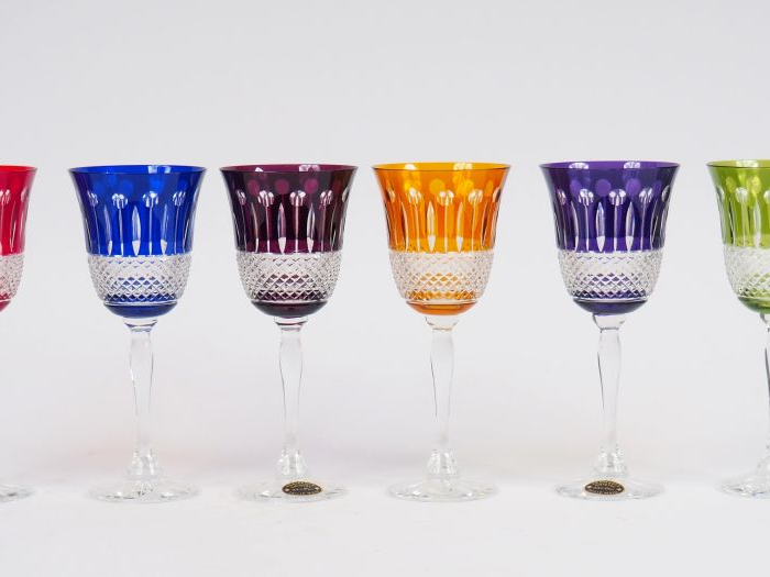 	Cristallerie de Lorraine.  Suite de six verres en cristal bicolore. H