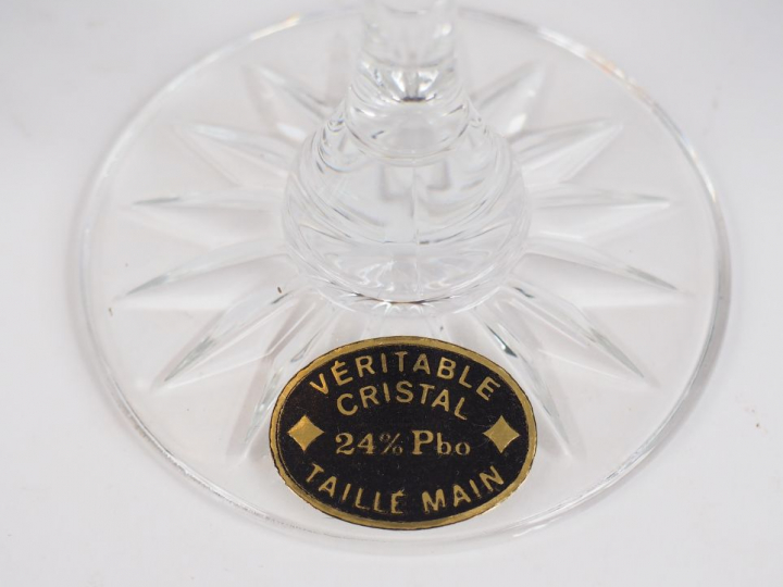 Cristallerie de Lorraine.  Suite de six verres et un flacon en cristal