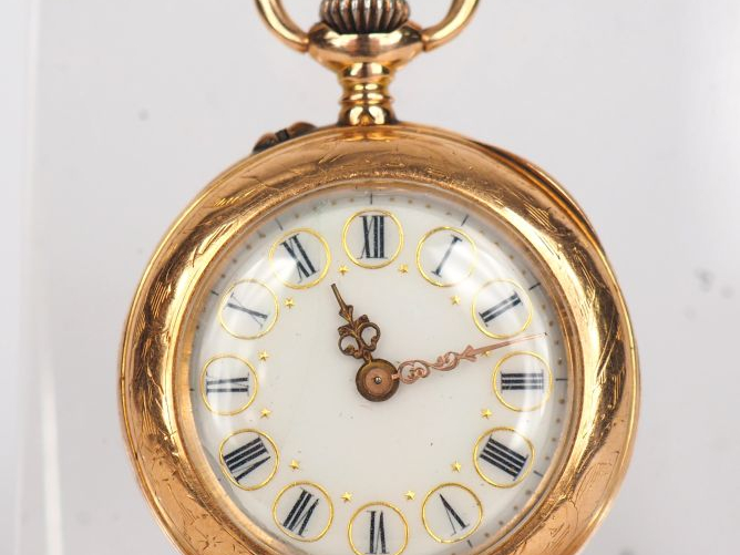 Montre de col en or jaune. Diam. 30 mm Poids tel. 24,66 g