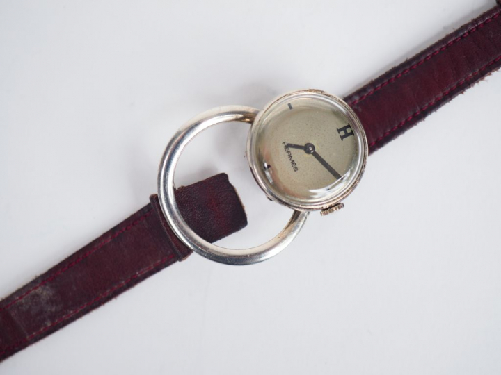 HERMES.  Montre de dame. Modèle des années 1970.