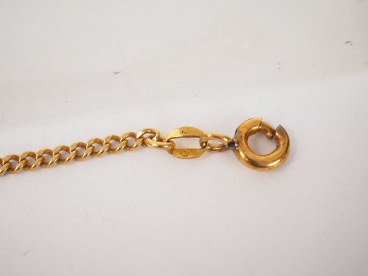 Deux éléments de chaines en or jaune. Poids.18,09 g (manque les fermoi