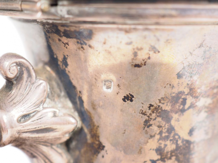 Service à thé deux pièces Napoléon III en argent, poinçon Minerve, à d