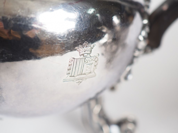 Service à thé deux pièces Napoléon III en argent, poinçon Minerve, mod