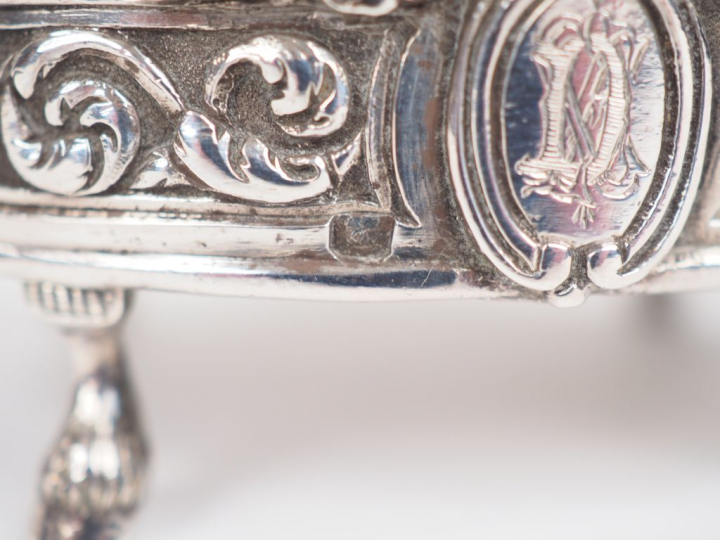 Paire de salerons doubles de style Louis XVI en argent et vermeil, poi