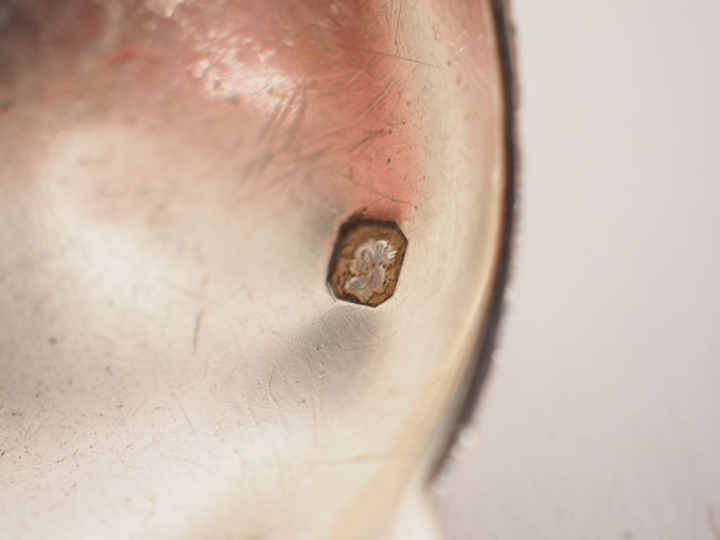 Ensemble comprenant deux fourchettes et une cuillère en argent, poinço