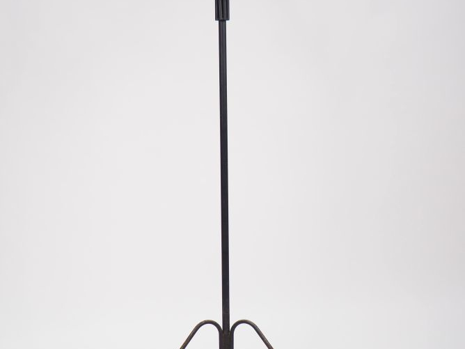 Porte manteaux 1950 en métal et bois polychrome. H. : 171 cm. (état mo