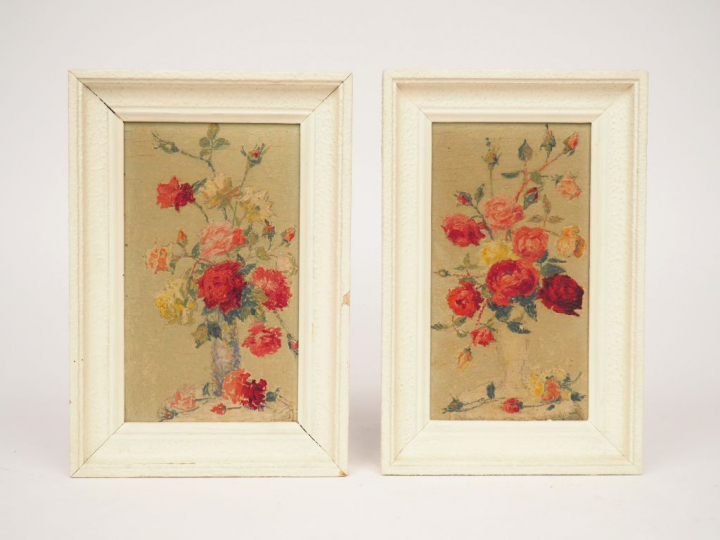 Achille LAUGE. 'Petit bouquet de roses en paire'. Paire de panneaux, v