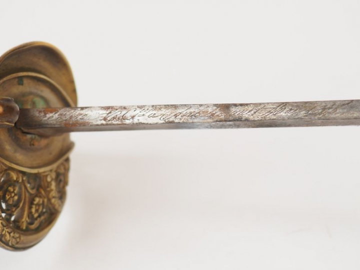 Sabre modèle 1845 d’adjudant, lame droite à dos et à gorge, monture en