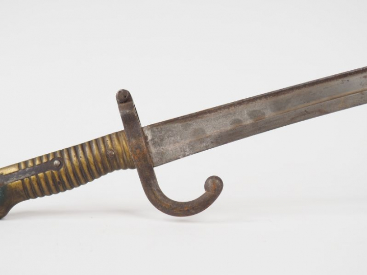 Baïonnette yatagan d’infanterie pour fusil Chassepot modèle 1866 sans 