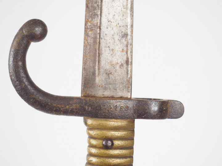 Baïonnette yatagan d’infanterie pour fusil Chassepot modèle 1866 sans 