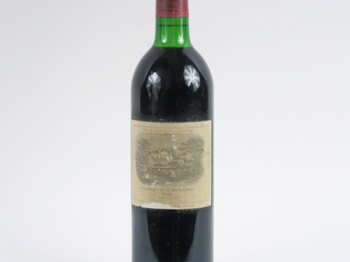 1 BOUTEILLE CHÂTEAU LAFITE ROTHSCHILD 1er GCC PAUILLAC - 1982 - LB/ELA