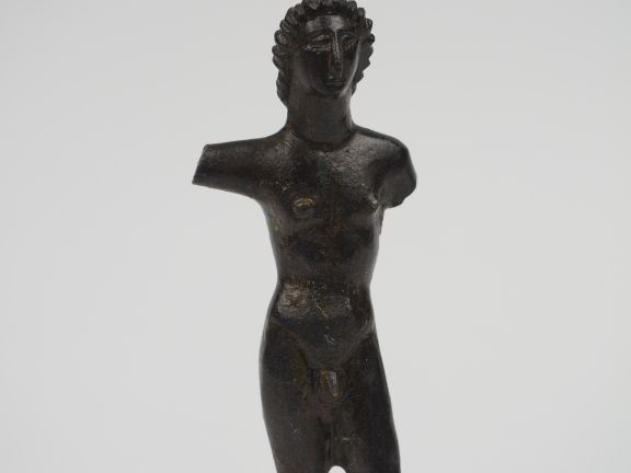Statuette en bronze représentant un homme nu. Gaule (à rapprocher des 
