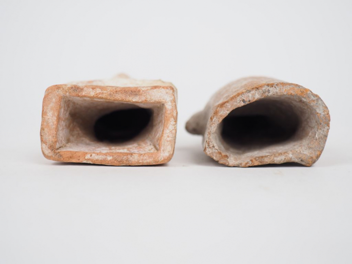 Deux figurines d’Aphrodite en terre cuite. Bassin Méditerranéen. Pério