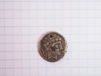 Vente aux enchères Celtibères. Saguntum. Drachme d’argent. 204-154 av. J.-C. A/ Tête bouc