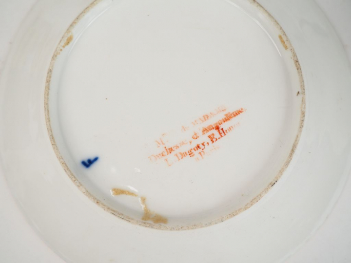 DAGOTY ET HONORE à Paris. Manufacture de Madame la Duchesse d'Angoulèm