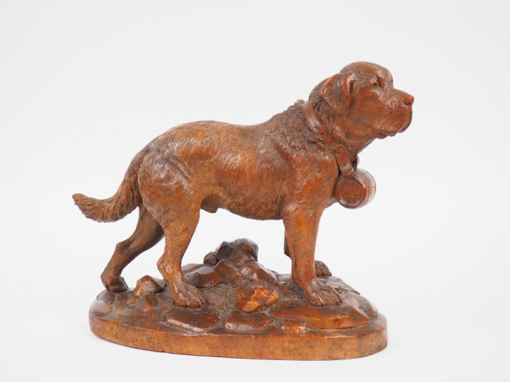 Sujet en bois sculpté XIXème  "Le Saint-bernard" 31 x 34,5 x 18