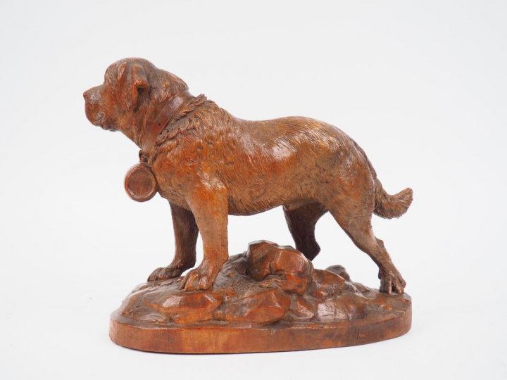 Sujet en bois sculpté XIXème  "Le Saint-bernard" 31 x 34,5 x 18