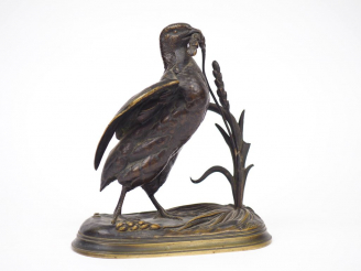 Vente aux enchères Jules MOIGNIEZ  "Faisan" Sujet en bronze à patine brune.  Signé. 18,5 