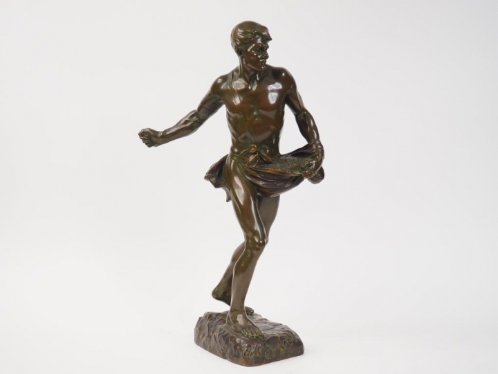 Henri Désiré GAUQUIE "Fac et Spéra, le semeur". Sculpture en bronze à 