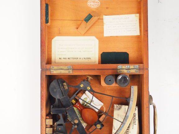 LORIEUX, HURLIMANN Sextant dans son coffret. Portant l'étiquette Hurli