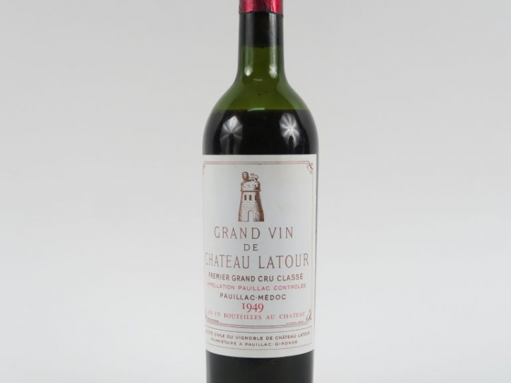 1 BOUTEILLE CHÂTEAU LATOUR 1er GCC PAUILLAC - 1949 - MEP/CAPSULE AB et