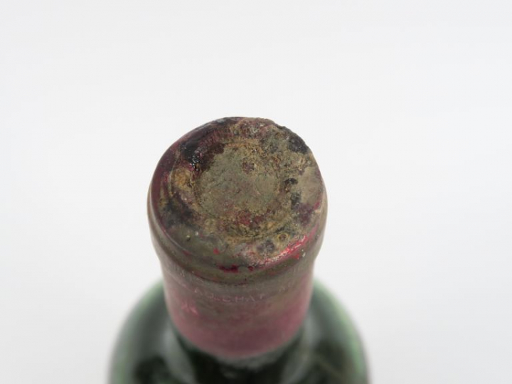 1 BOUTEILLE PETRUS POMEROL - 1963 - BEP/EA/BS/CAPSULE SALE ET CORRODÉE