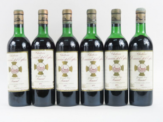 Vente aux enchères 6 BOUTEILLES CHÂTEAU DOMAINE DE L'ÉGLISE POMEROL - 1971 - 2 HEP/2 HEP-