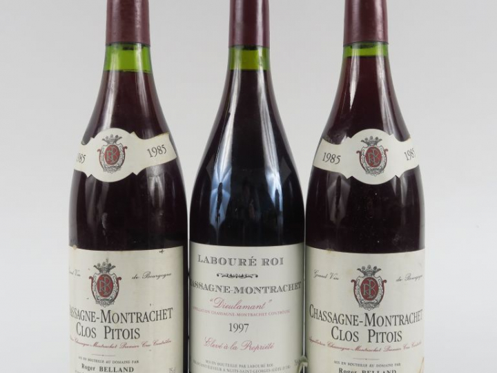3 BOUTEILLES CHASSAGNE MONTRACHET : 2 'CLOS PITOIS' R. BELLAND 1985 - 