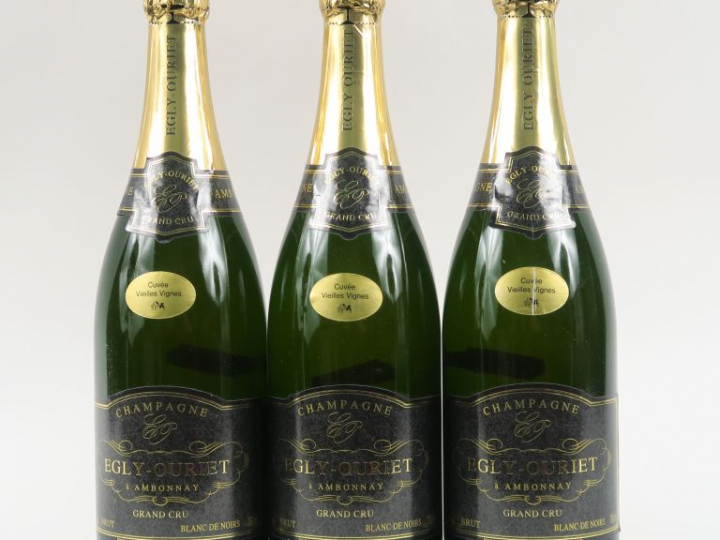 3 BOUTEILLES CHAMPAGNE EGLY OURIET GC BLANC DE NOIRS 'CUVÉE VIEILLES V