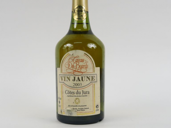 1 BOUTEILLE VIN JAUNE CAVEAU DES BYARDS - 2003