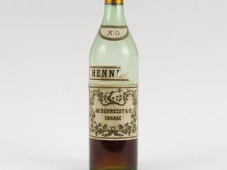 Vente aux enchères 1 BOUTEILLE COGNAC HENNESSY X.O - VIDANGE