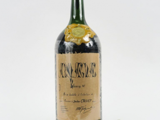Vente aux enchères 1 POT (2,5 L) ARMAGNAC 'RÉSERVE' M. TRÉPOUT - BOUCHON ET CAPS CIRE CAS